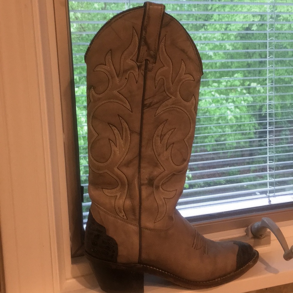 Cowboy leather boots